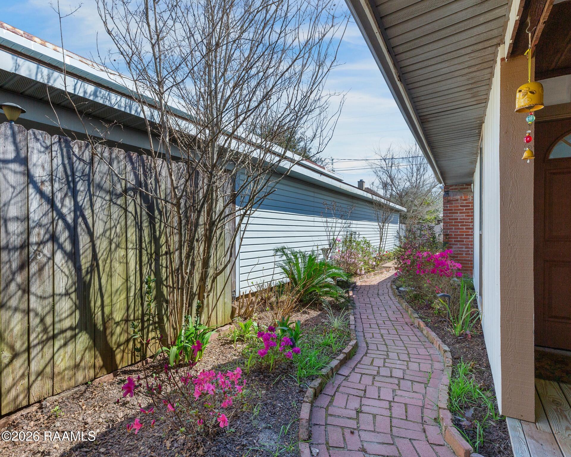 143 La Rue Vil Lafayette, LA 70508 - Photo 14 of 15 143 La Rue Vil Lafayette -14