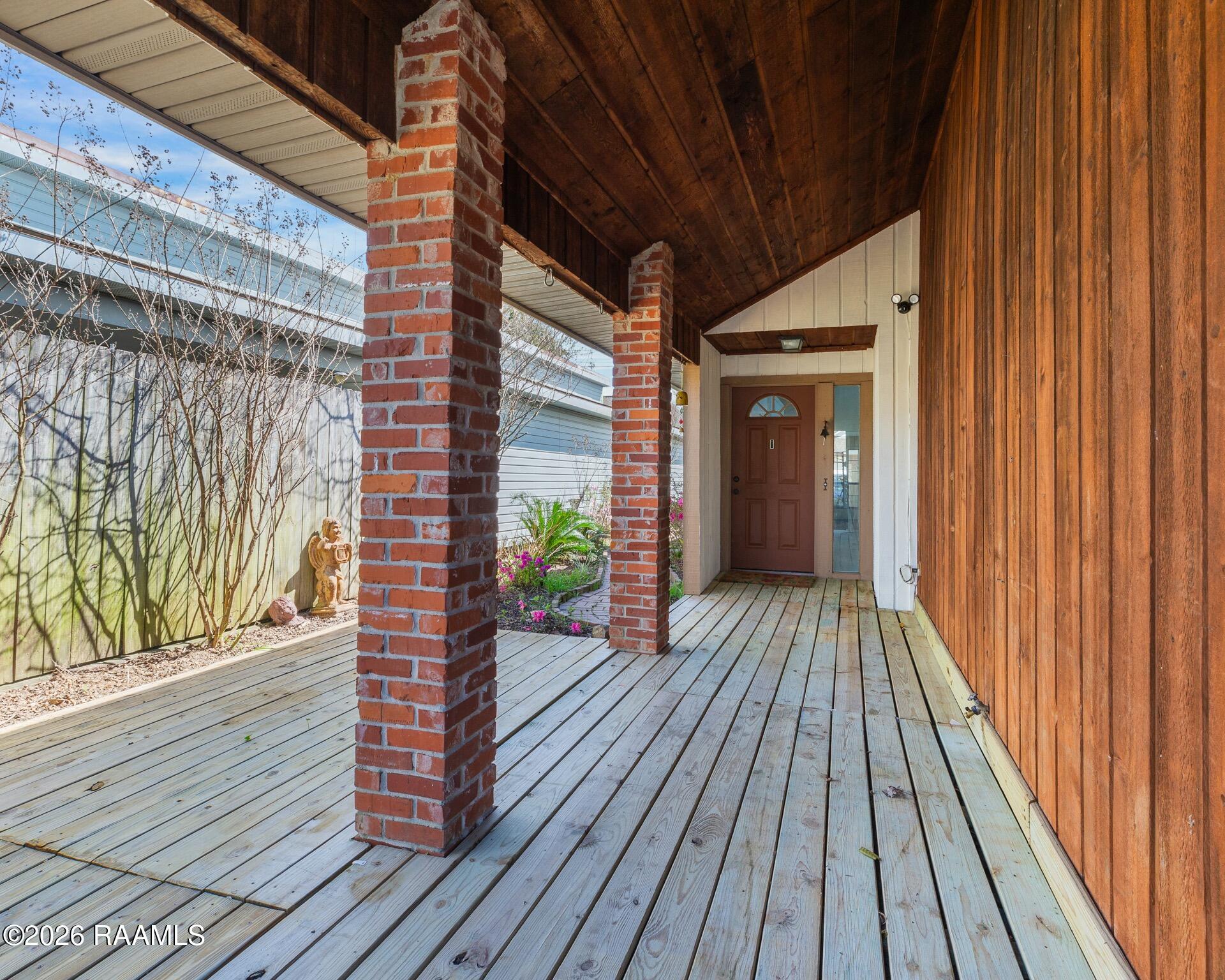 143 La Rue Vil Lafayette, LA 70508 - Photo 3 of 15 143 La Rue Vil Lafayette -3