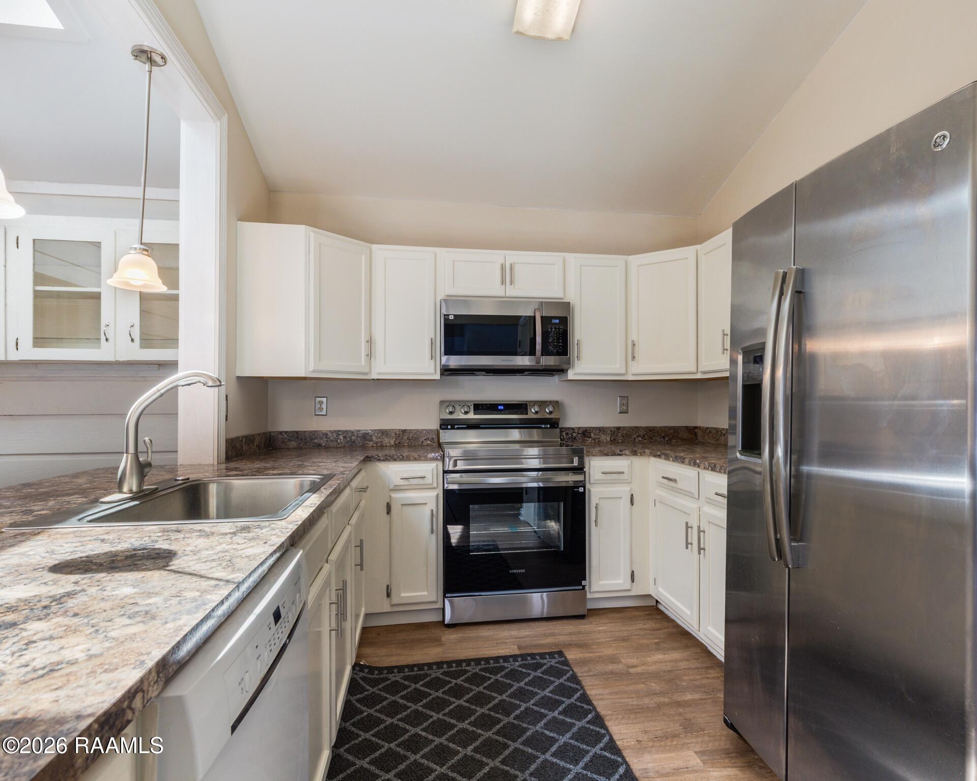 143 La Rue Vil Lafayette, LA 70508 - Photo 6 of 15 143 La Rue Vil Lafayette -6