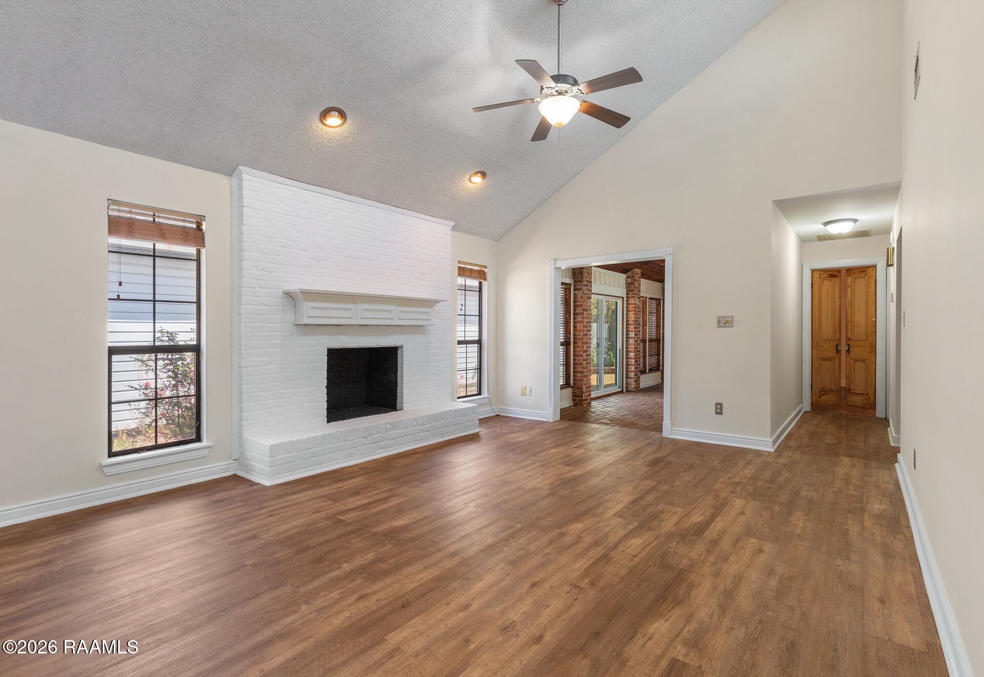 143 La Rue Vil Lafayette, LA 70508 - Photo 9 of 15 143 La Rue Vil Lafayette -9