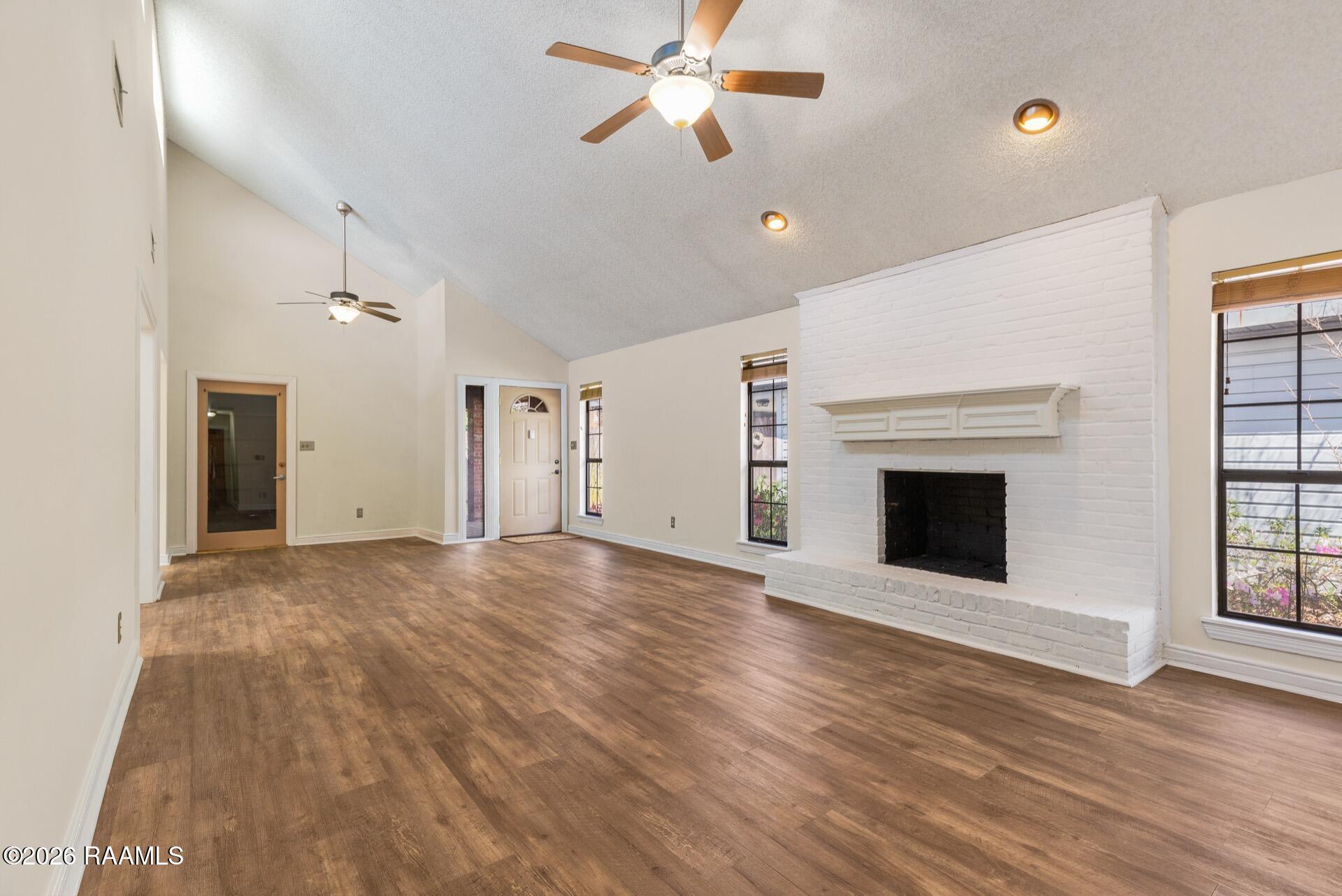 143 La Rue Vil Lafayette, LA 70508 - Photo 10 of 15 143 La Rue Vil Lafayette -10