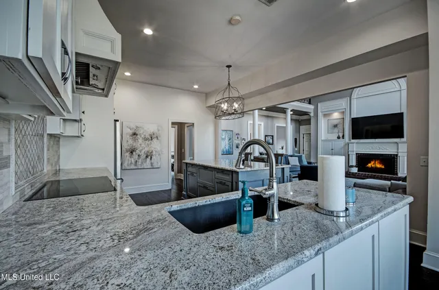 $675,000 | 340 Sherborne Place, Flowood, MS 39232