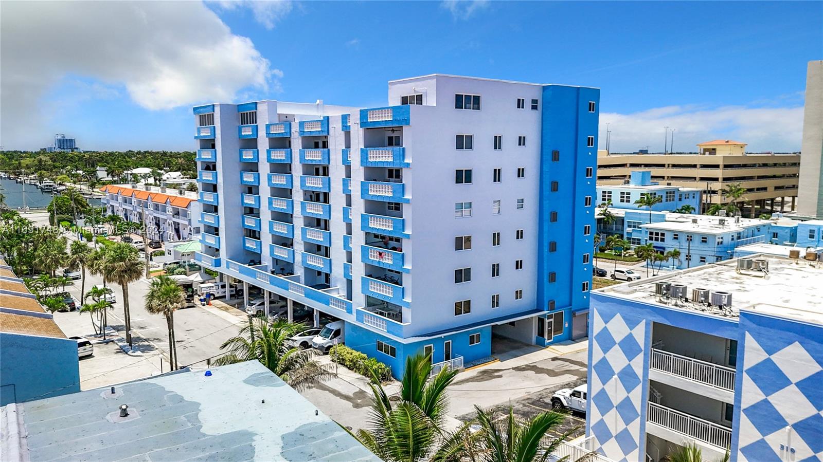320 South Surf Road, Unit 202 Hollywood, FL 33019 - Photo 49 of 55 Gallery Image 49