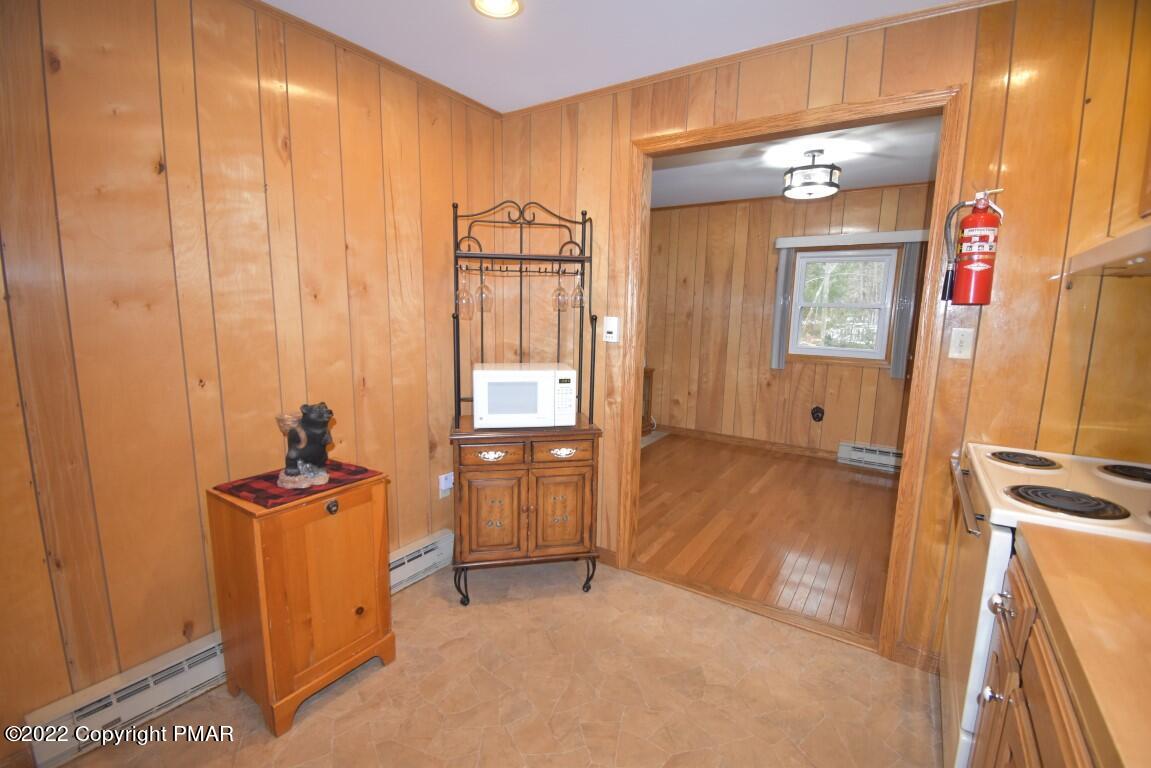 2317 Locust Ridge Road Pocono Lake, PA 18347 - Photo 15 of 40 2317 Locust Ridge Rd (15)