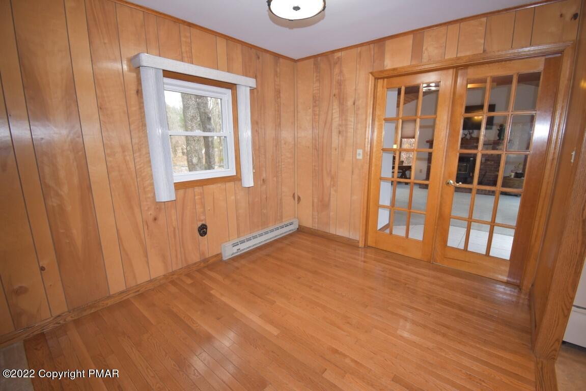 2317 Locust Ridge Road Pocono Lake, PA 18347 - Photo 18 of 40 2317 Locust Ridge Rd (21)