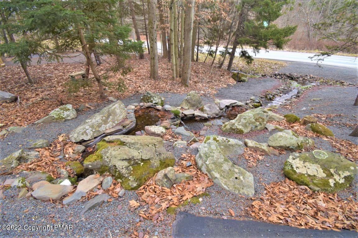 2317 Locust Ridge Road Pocono Lake, PA 18347 - Photo 3 of 40 2317 Locust Ridge Rd (5)