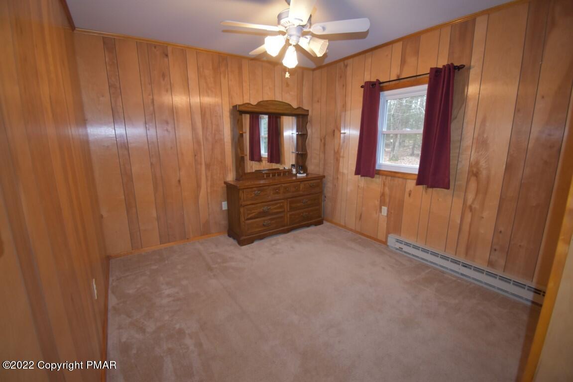 2317 Locust Ridge Road Pocono Lake, PA 18347 - Photo 31 of 40 2317 Locust Ridge Rd (33)