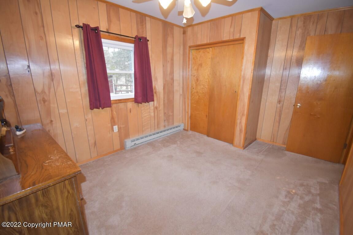 2317 Locust Ridge Road Pocono Lake, PA 18347 - Photo 32 of 40 2317 Locust Ridge Rd (34)