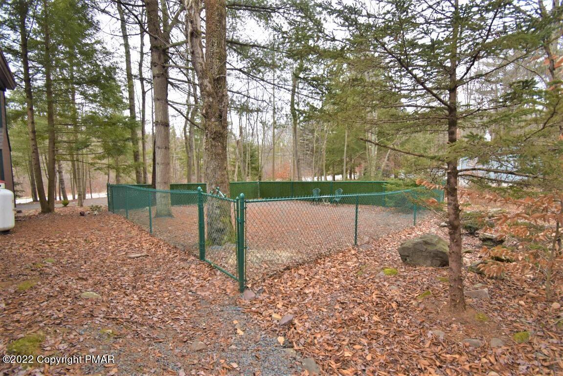 2317 Locust Ridge Road Pocono Lake, PA 18347 - Photo 38 of 40 2317 Locust Ridge Rd (10)
