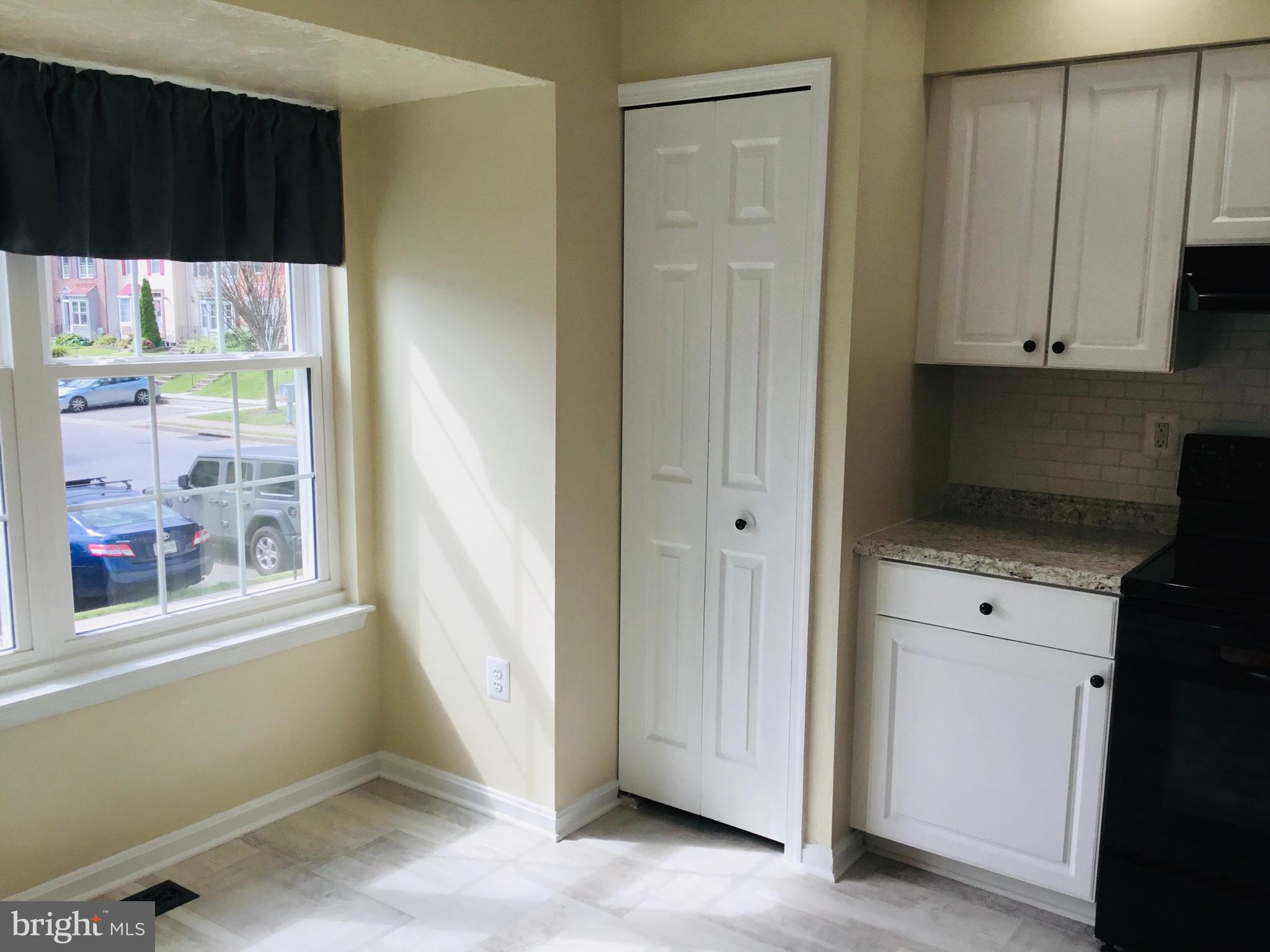 3722 Foxford Stream Road Nottingham, MD 21236 - Photo 12 of 57 room for a table - country kitchen
