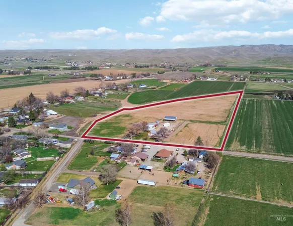 $1,350,000 | 350 East Central Road, Emmett, ID 83617