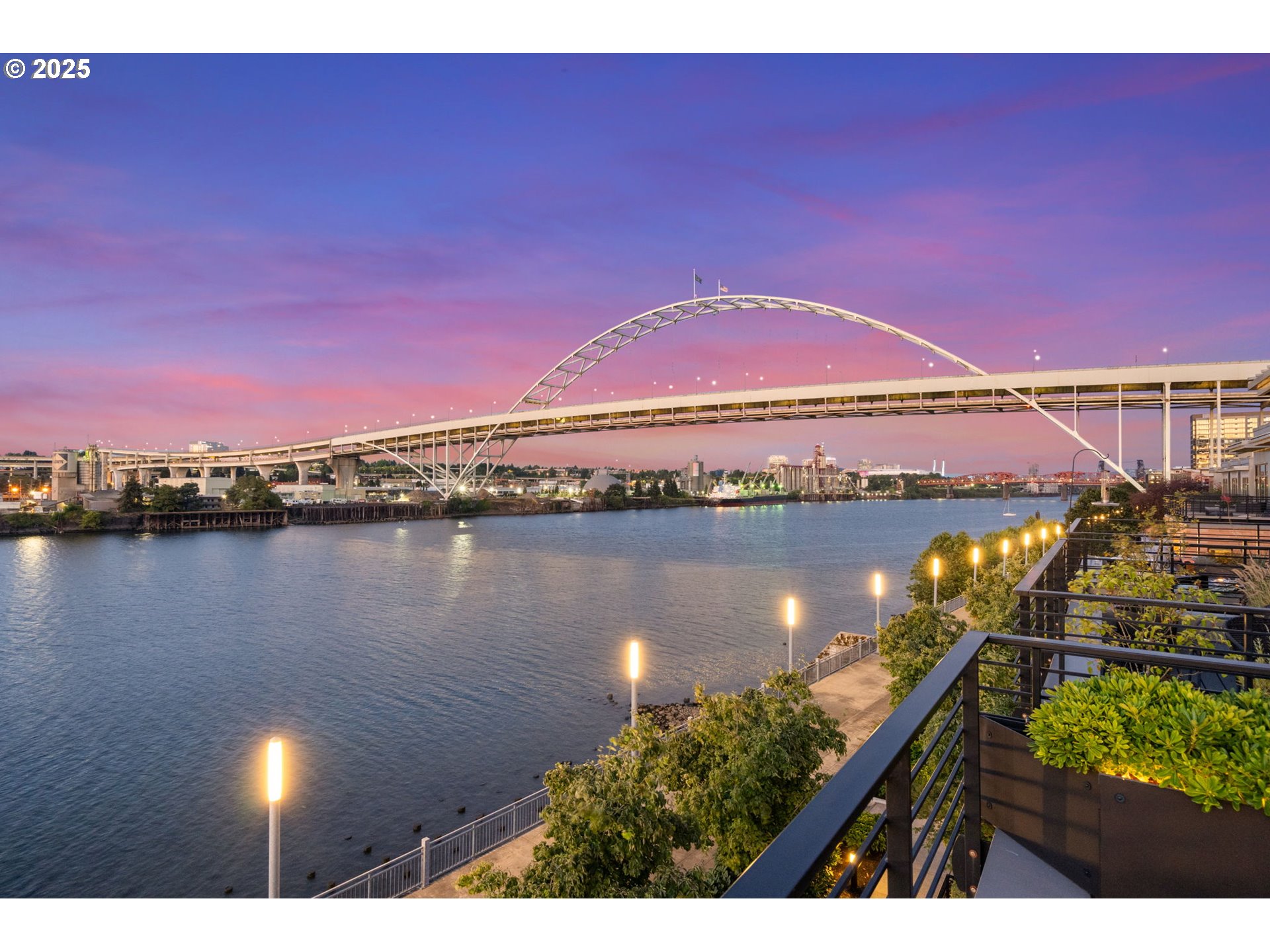 1682 Northwest Riverscape Street Portland, OR 97209 - Photo 33 of 43 Gallery Image 33