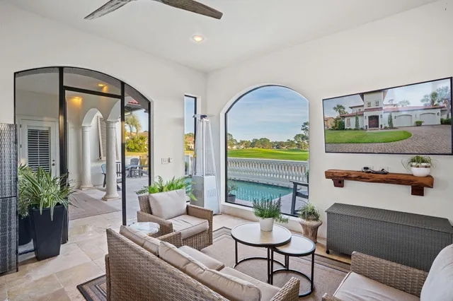 $1,950,000 | 1821 Baytowne Avenue, Miramar Beach, FL 32550