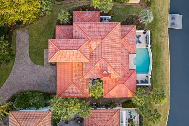 $1,950,000 | 1821 Baytowne Avenue, Miramar Beach, FL 32550