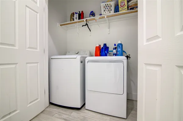 $435,000 | 165 La Selva Drive, Elgin, TX 78621