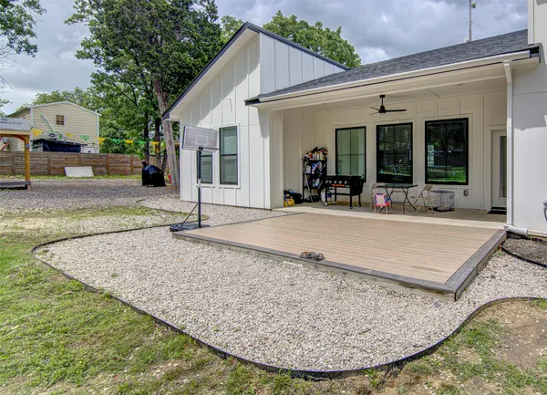 $435,000 | 165 La Selva Drive, Elgin, TX 78621