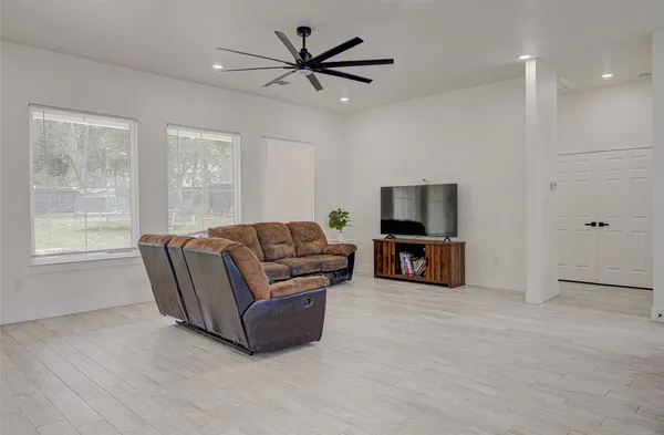 $435,000 | 165 La Selva Drive, Elgin, TX 78621