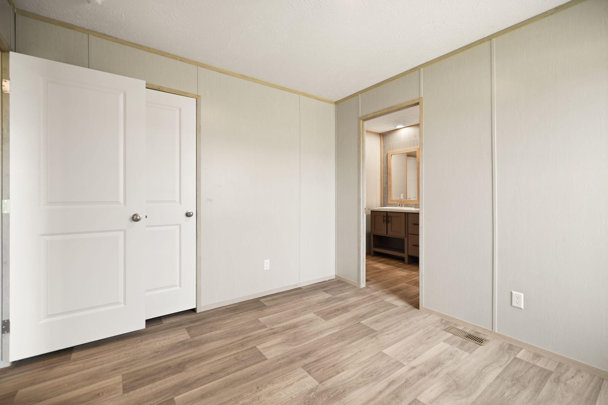 906 Denney Road Albany, KY 42602 - Photo 58 of 81 Bedroom