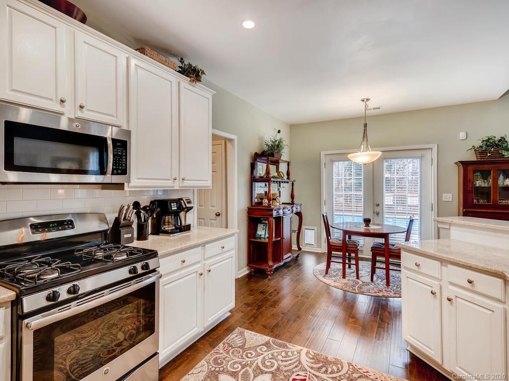 3208 Arklow Road Charlotte, NC 28269 - Photo 11 of 32 Gallery Image 11