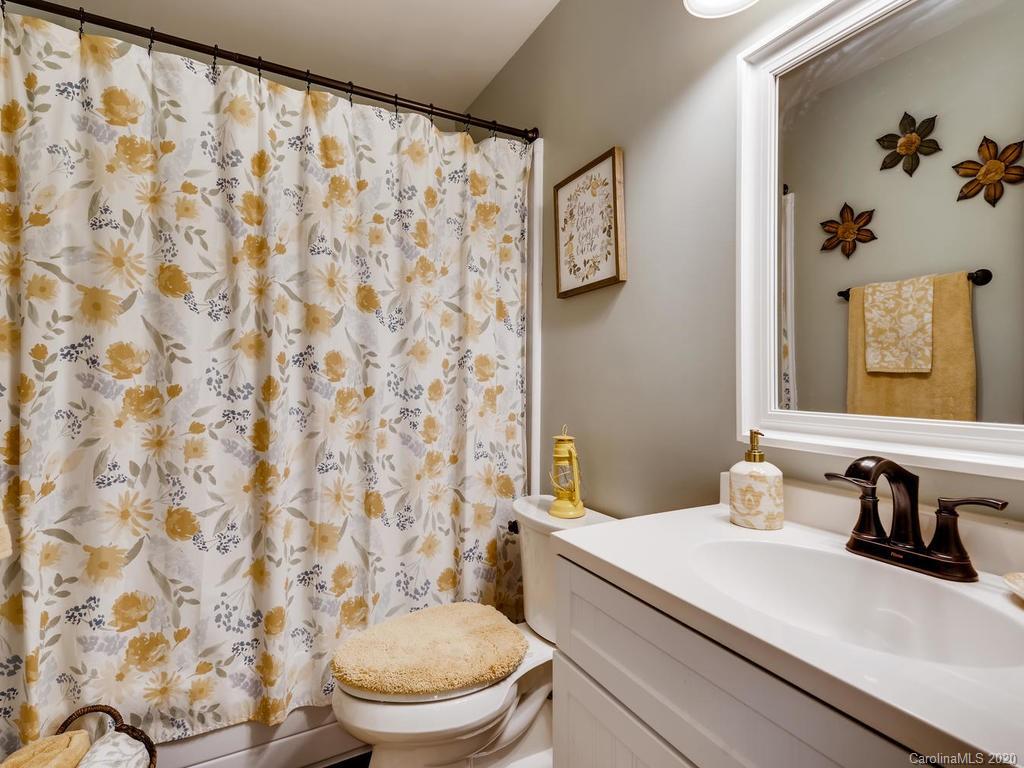 3208 Arklow Road Charlotte, NC 28269 - Photo 25 of 32 Gallery Image 25