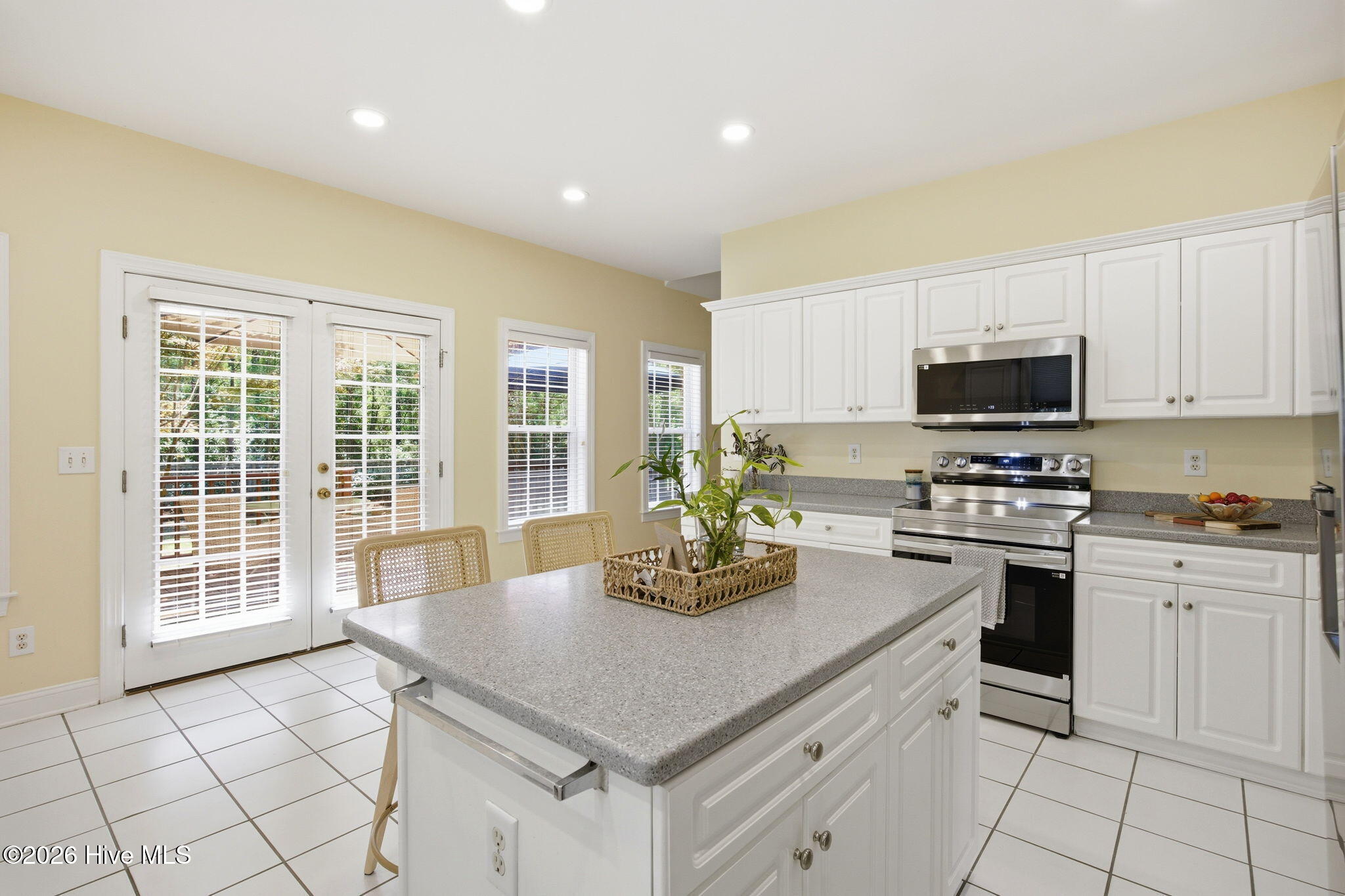 5502 Dunmore Road Wilmington, NC 28409 - Photo 14 of 49 28-web-or-mls-IMG_0908