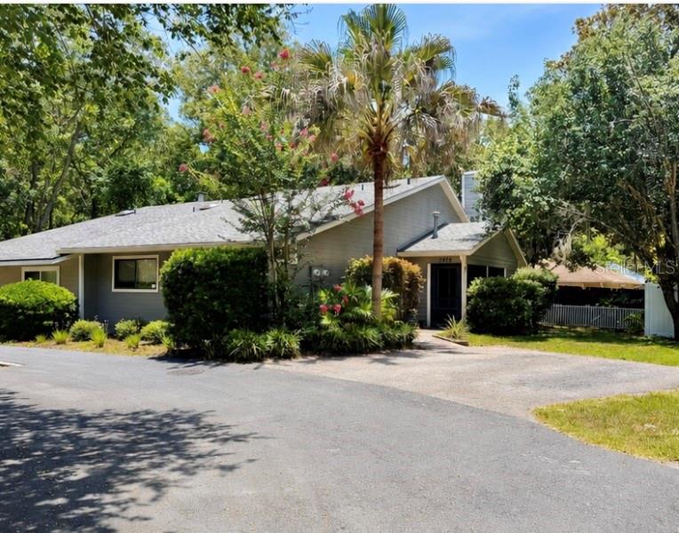 3915 Northwest 7th Place Gainesville, FL 32607 - Photo 1 of 10