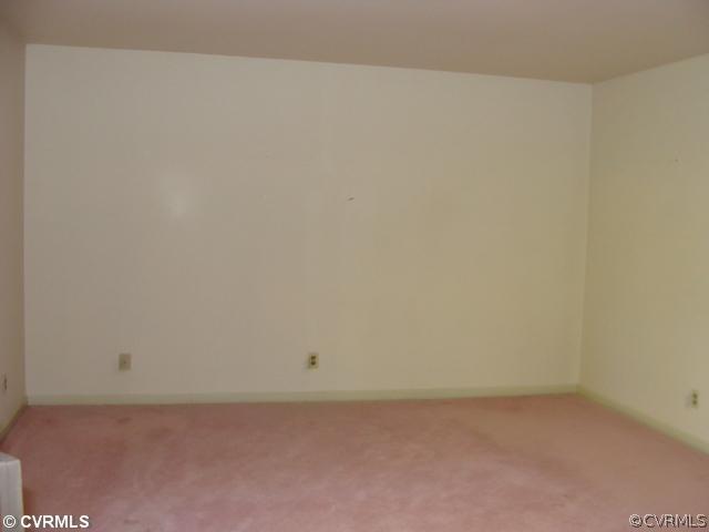 1323 Covington Road Colonial Heights, VA 23834 - Photo 7 of 12