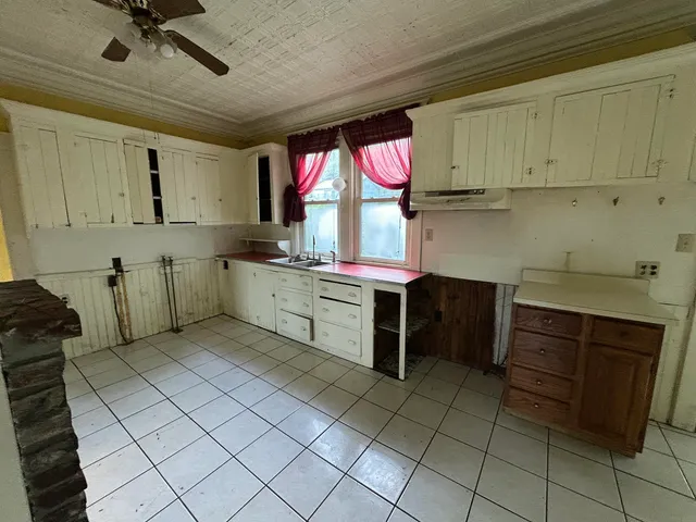 $139,000 | 529 Main Street, East Machias, ME 04630