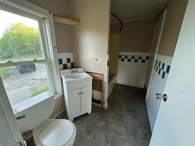 $139,000 | 529 Main Street, East Machias, ME 04630