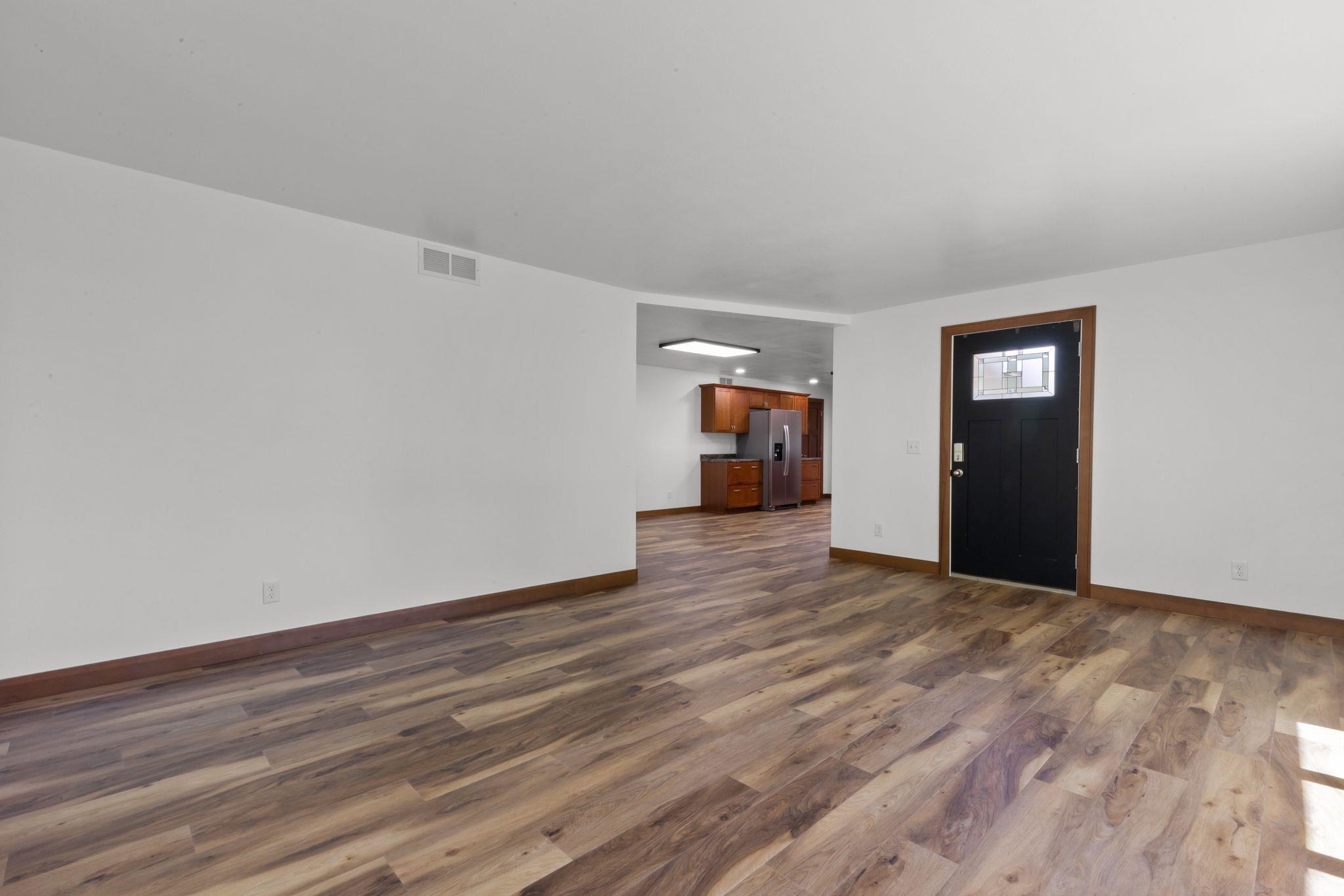 W16408 Fair-Morr Road Tigerton, WI 54486 - Photo 6 of 55