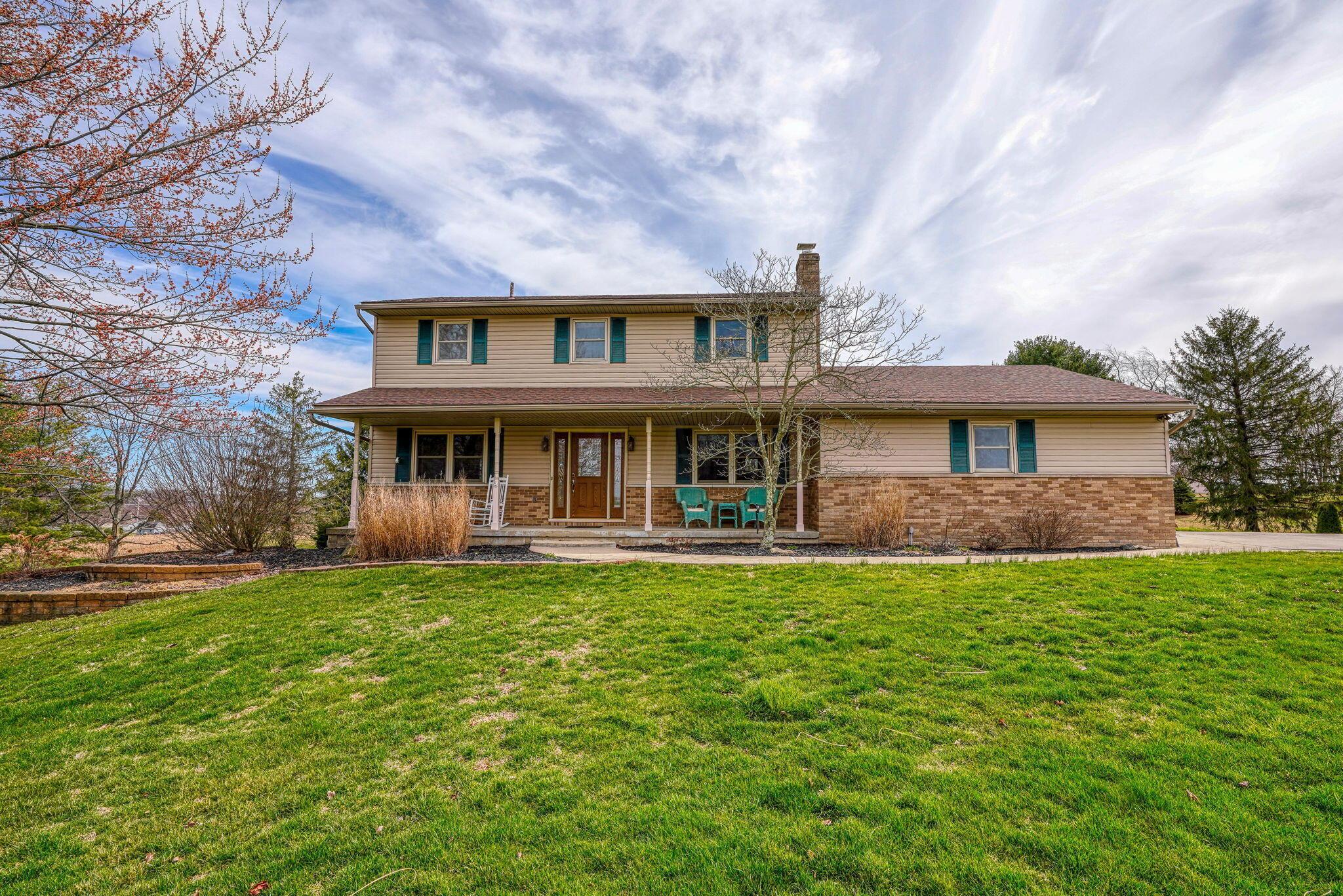 1360 Heister Road Northwest Lancaster, OH 43130 - Photo 2 of 63 1360 Heister Rd NW (1)