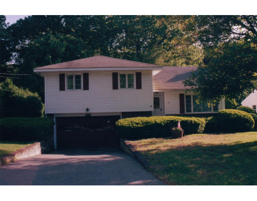 34 Kittredge Road Framingham, MA 01702 - Photo 1 of 1 Gallery Image 1