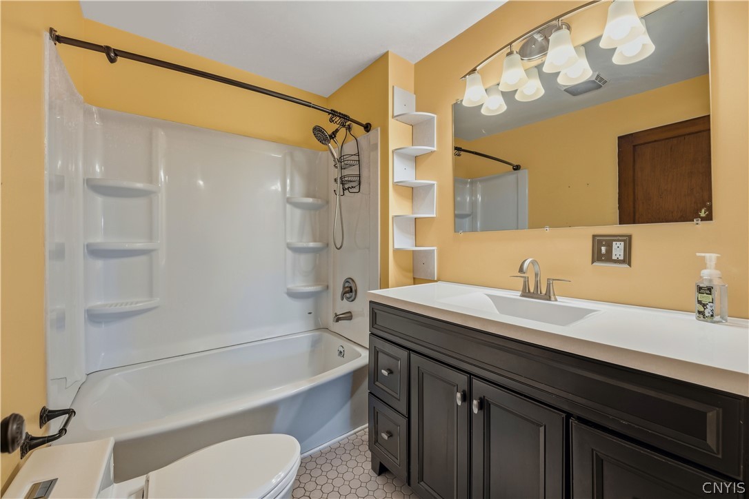 259 Bates Avenue Oneida, NY 13421 - Photo 21 of 39