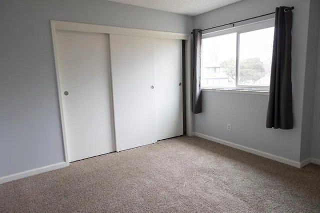 $245,000 | 325 Standiford Avenue, Unit 18, Modesto, CA 95356