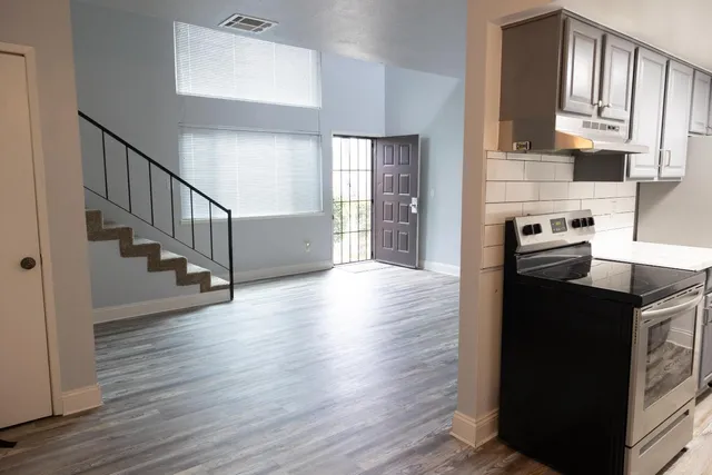 $245,000 | 325 Standiford Avenue, Unit 18, Modesto, CA 95356