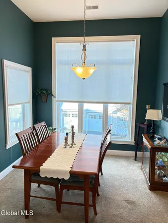 $325,000 | 406 Kelly Circle, Guilderland, NY 12009