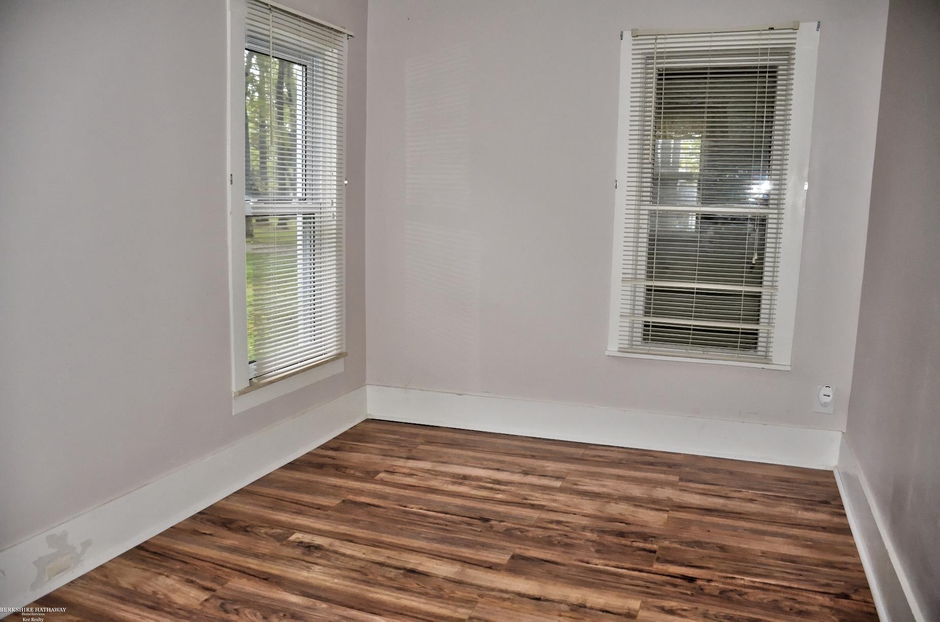 74311 Simons Street Armada, MI 48005 - Photo 11 of 18 50091275-10.JPG