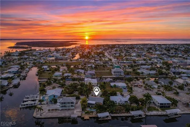 $749,000 | 2206 Lemon Street, St. James City, FL 33956