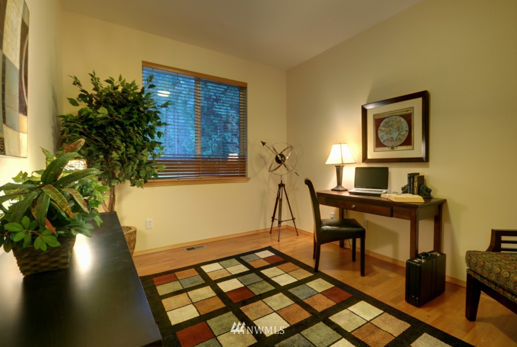 8523 Northeast 201st Place Bothell, WA 98011 - Photo 13 of 15 Gallery Image 13