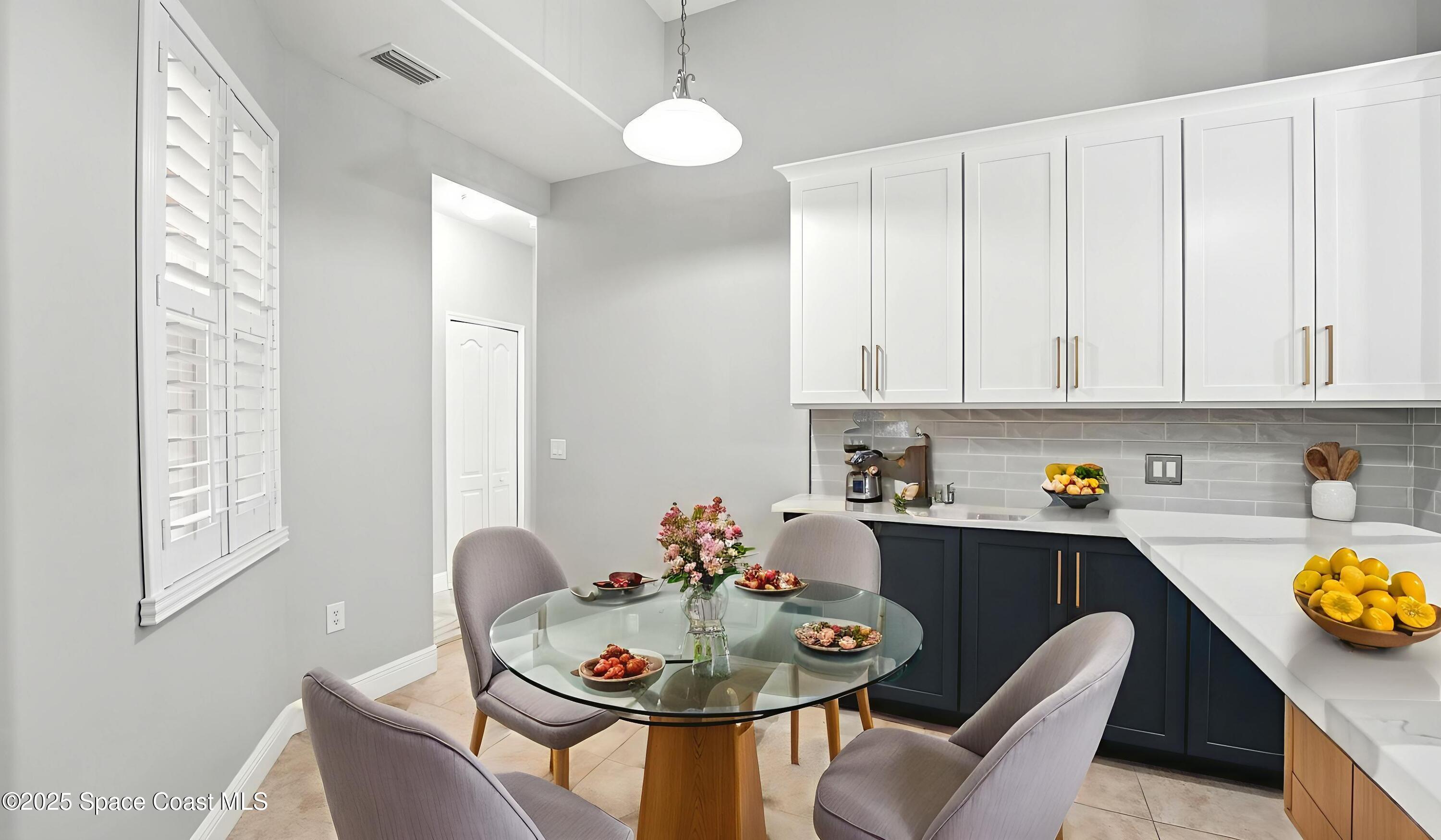 5852 Goleta Circle Melbourne, FL 32940 - Photo 19 of 67 Kitchen Dinette