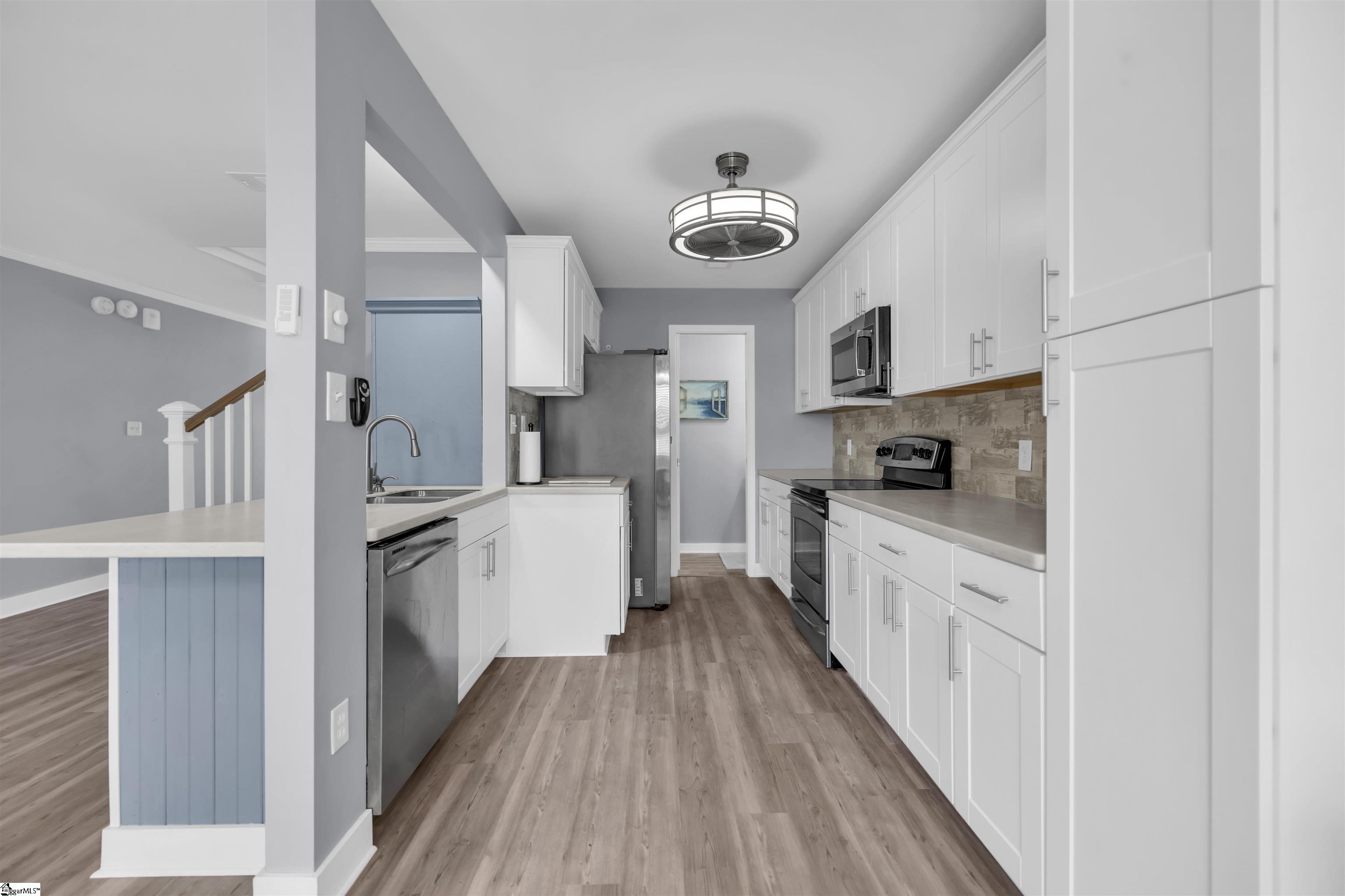 112 Lake Ridge Drive Ninety Six, SC 29666 - Photo 11 of 34