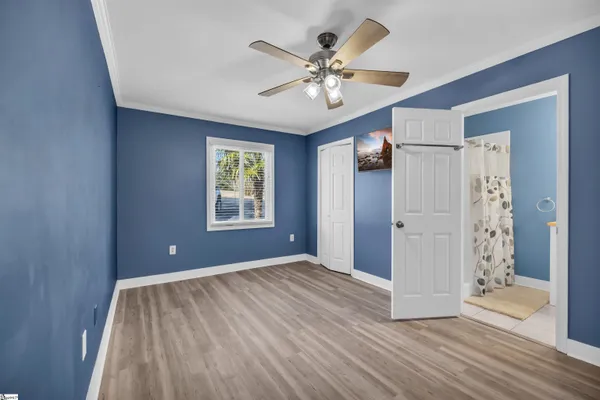 $340,000 | 112 Lake Ridge Drive, Ninety Six, SC 29666