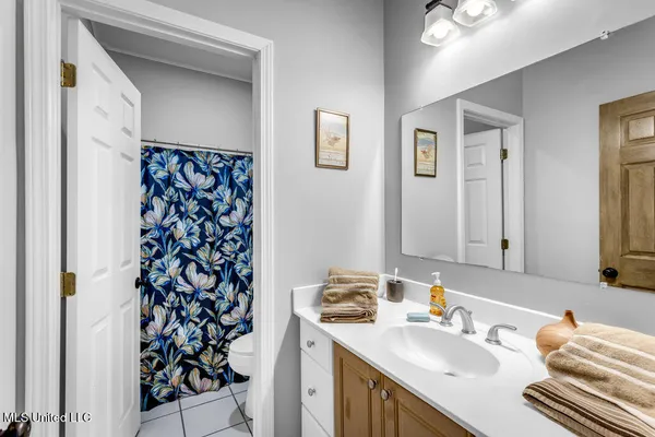 $323,500 | 9 Pecan Lane, Long Beach, MS 39560