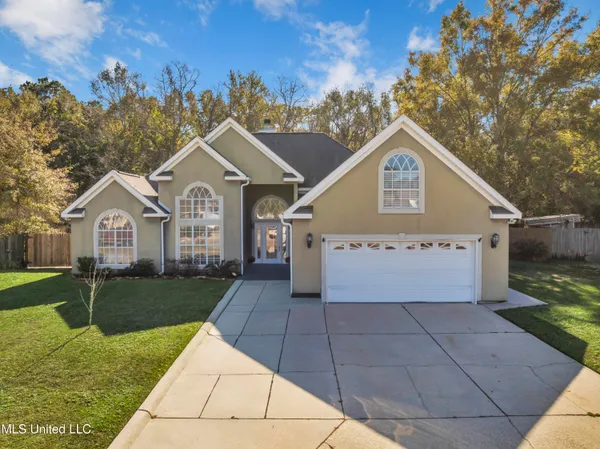 $328,500 | 9 Pecan Lane, Long Beach, MS 39560