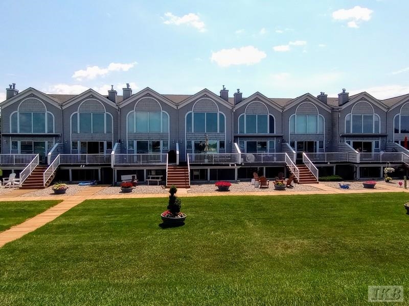 1682 Castleview, Unit 4 Gladwin, MI 48624 - Photo 37 of 48
