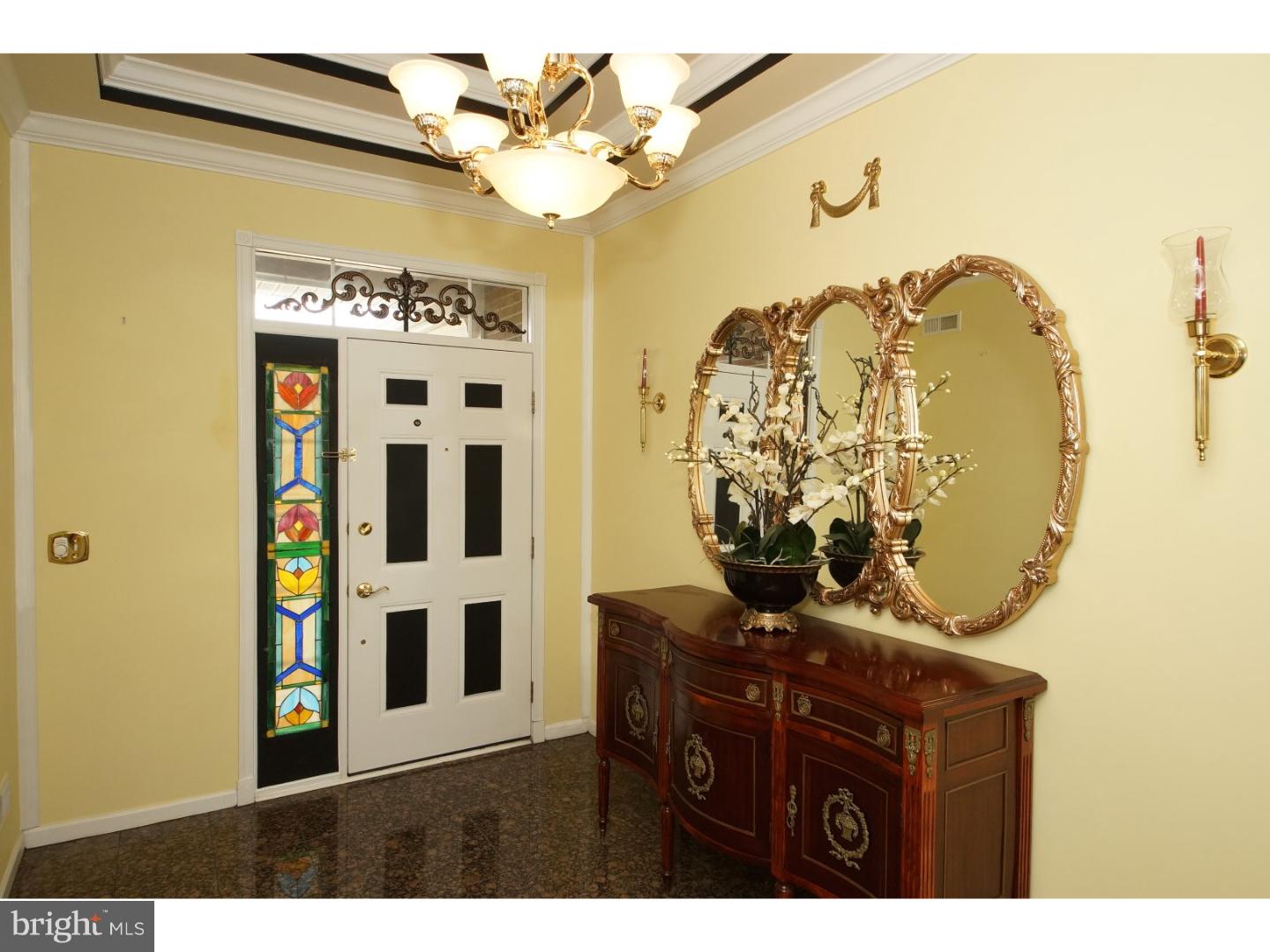 74 Einstein Way Cranbury, NJ 08512 - Photo 2 of 25 Foyer