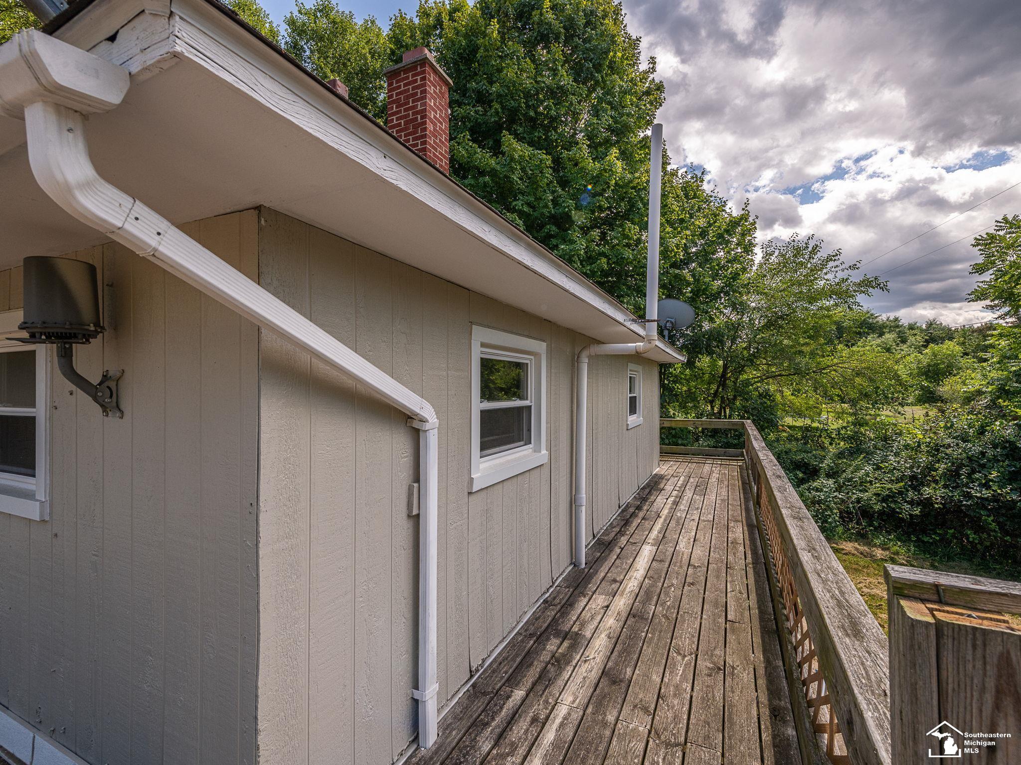 8706 Abbey Road Jackson, MI 49201 - Photo 30 of 37 50186756-cc67ca10-f33d-42ff-bb66-f963ac3c6a24.JPG