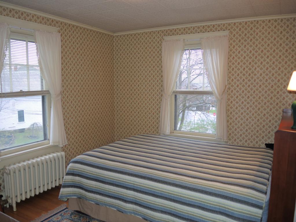7 Temple Street Rutland, VT 05701 - Photo 15 of 17