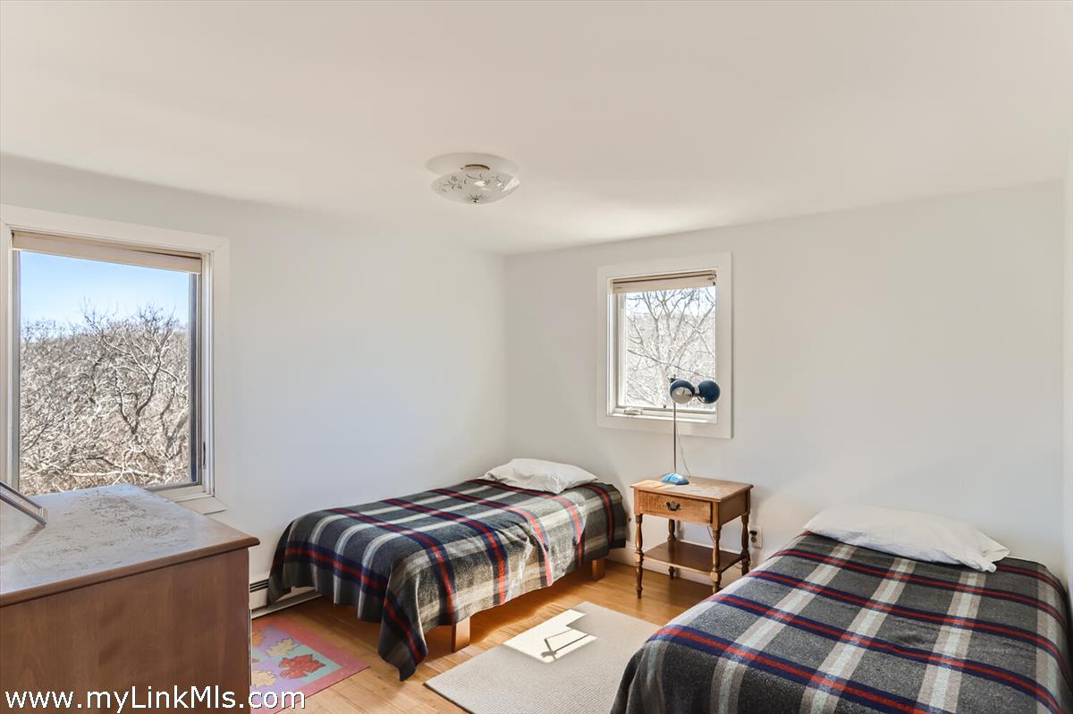 654 Lighthouse Road Aquinnah, MA 02535 - Photo 20 of 29