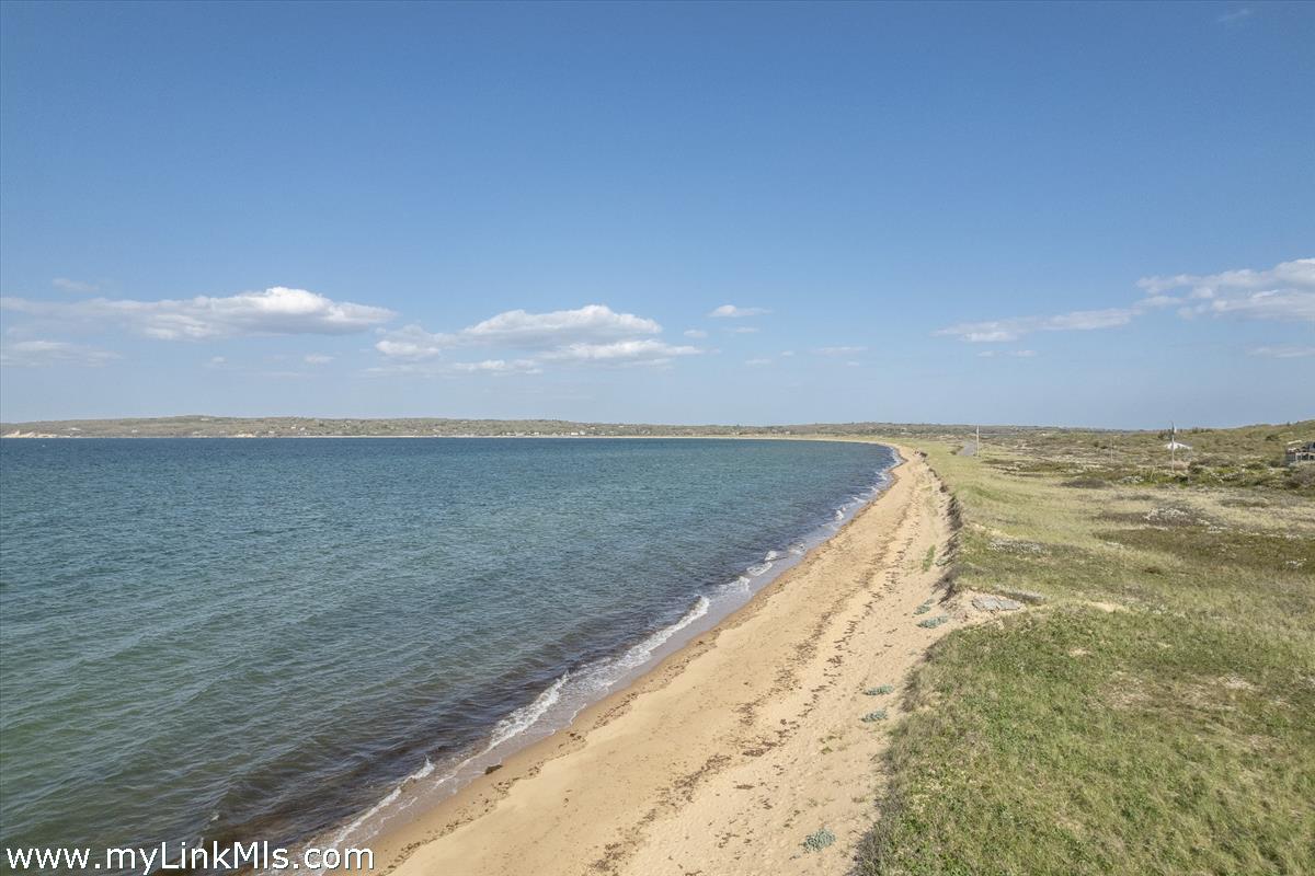 654 Lighthouse Road Aquinnah, MA 02535 - Photo 7 of 29